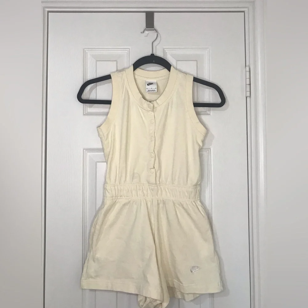 Nike Girls Cream Sleeveless Romper